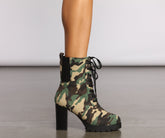 Step Up – Stiefeletten mit Camouflage-Muster und Profilsohle